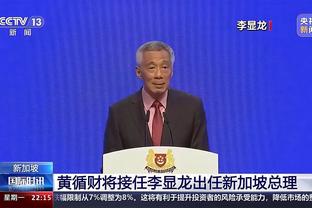 Arnold nói về Salah: Bàn thắng và kiến tạo chỉ là bề ngoài, anh ấy cũng có hình mẫu và phong cách lãnh đạo.